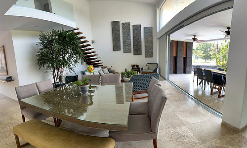 Casa En Paraíso Coun...
