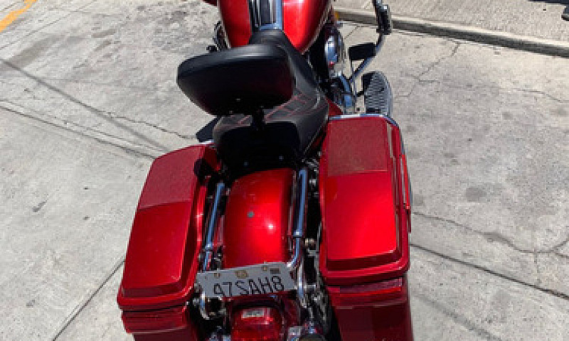 Road Glide Harley Da...