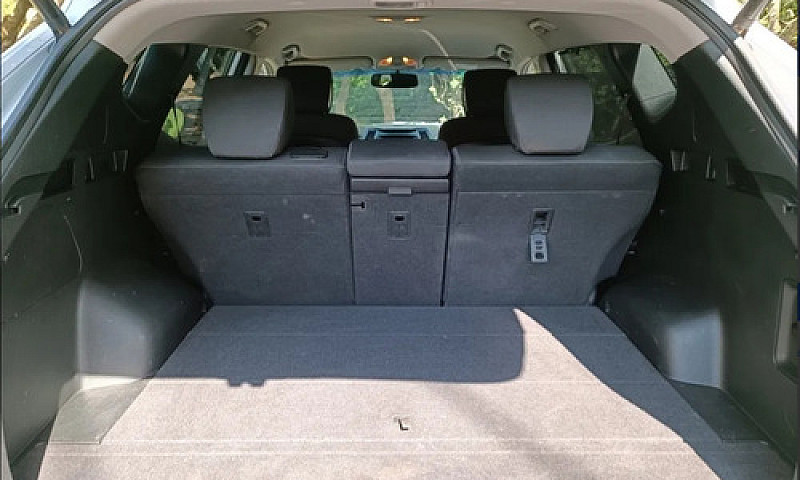 Hyundai Santa Fe 2.0...