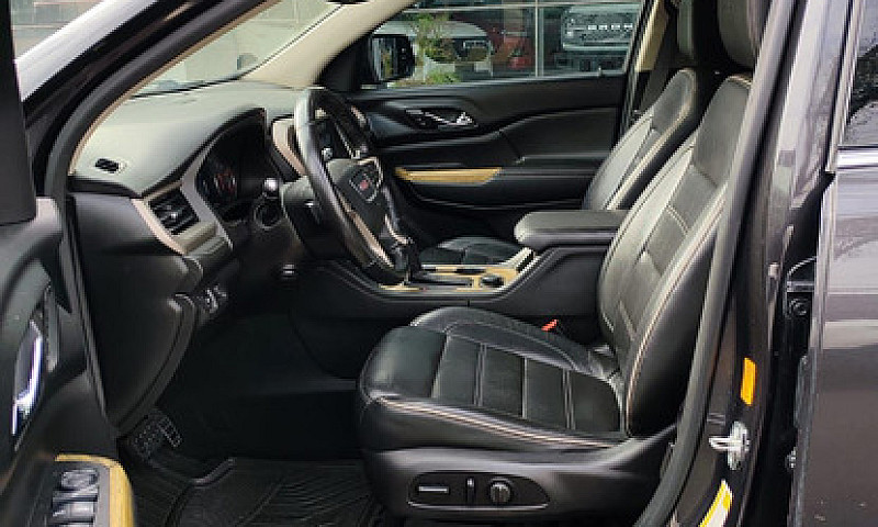 Gmc Acadia 2017...