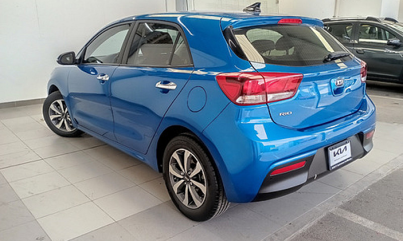 Kia Kia Rio Hb 2022...