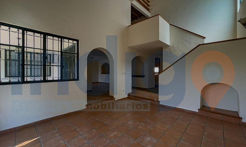 Casa En Venta En Lom...
