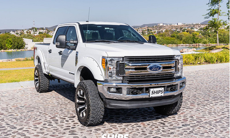Ford F-250 2017...