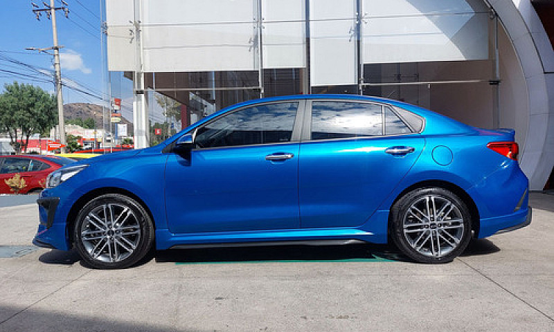 Kia Rio 2021...