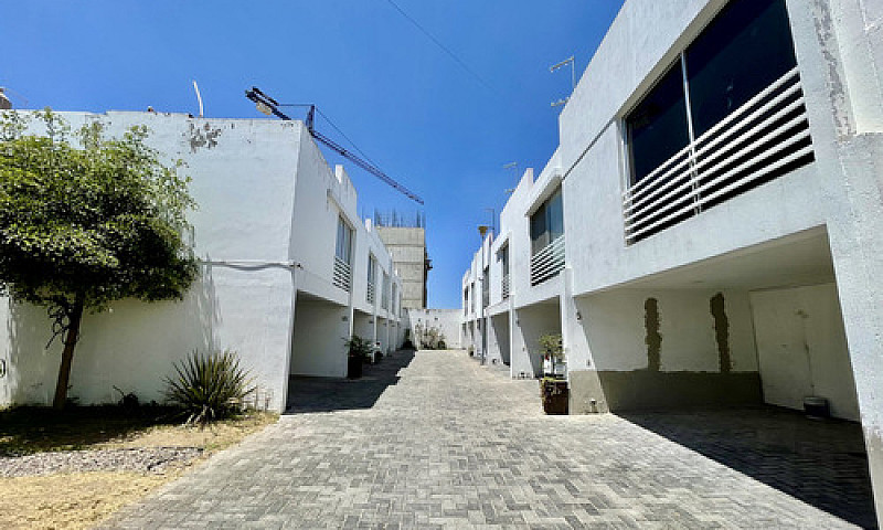 Casa En Venta Dentro...
