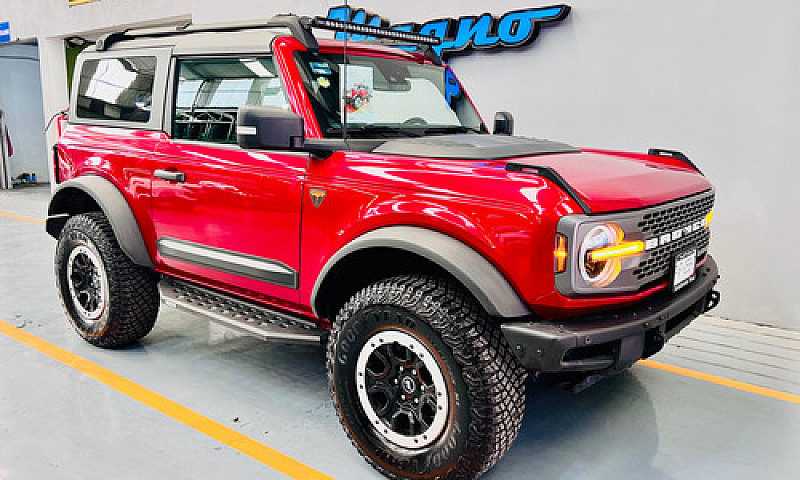 Ford Bronco 2.0T Spo...