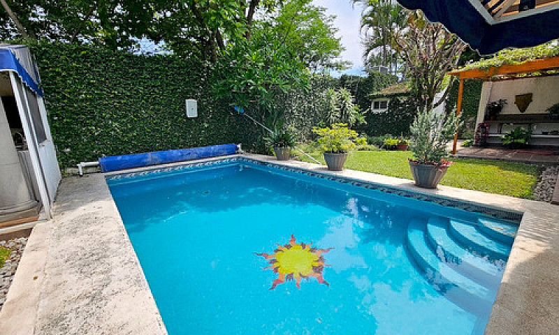 Casa En Venta En  Fr...