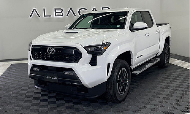 Toyota Tacoma 2024...