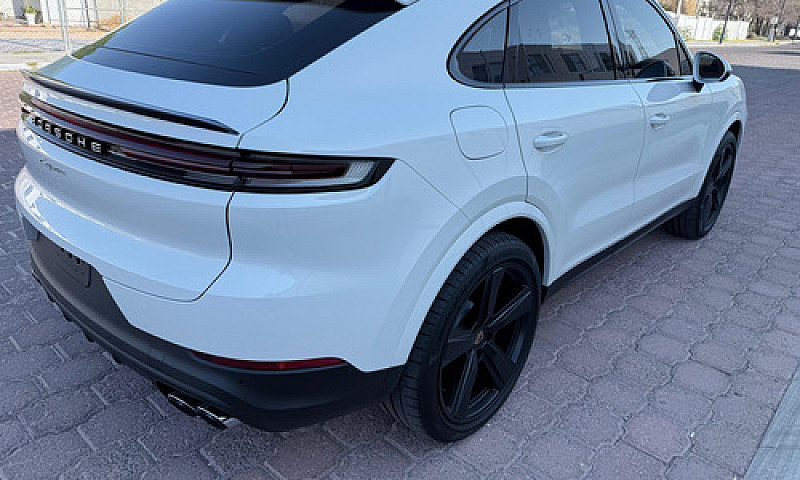Porsche Cayenne Coup...