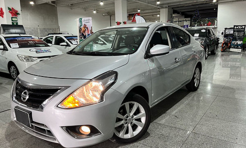 Nissan Versa 2017...