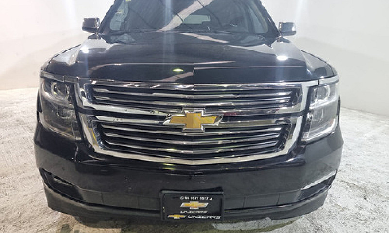 Chevrolet Suburban 2...