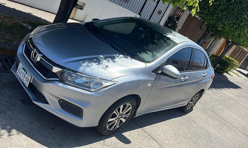 Toyota Yaris 1.5 4P ...