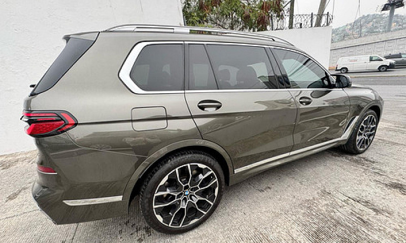 Bmw X7 2021...