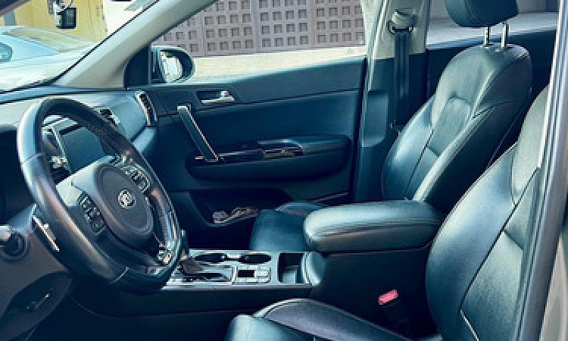 Kia Sportage 2.4 Sxl...