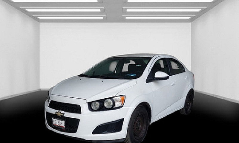 Chevrolet Sonic 2015...