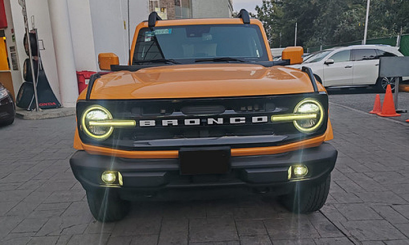 Ford Bronco Suv 2022...