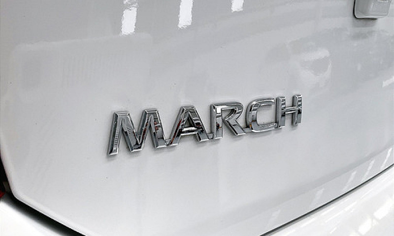 Nissan March 2022...