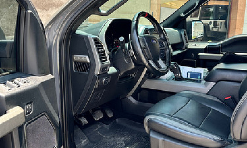 Ford F150 Raptor 201...