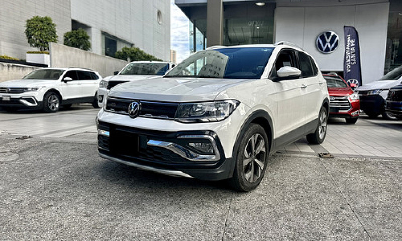 Volkswagen Taigun Co...