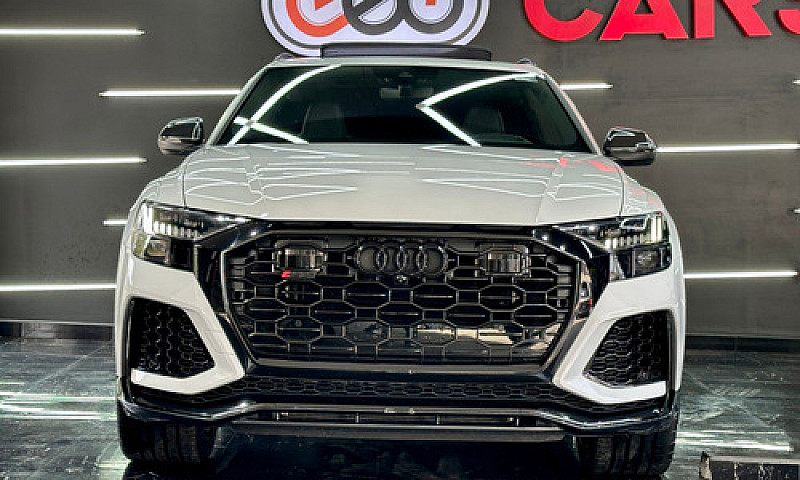 Audi Q8 2021...