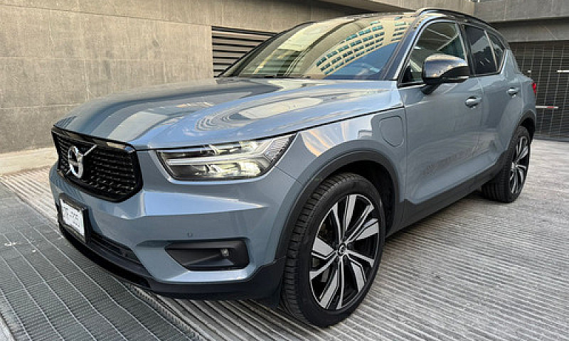 Volvo Xc40 2022...