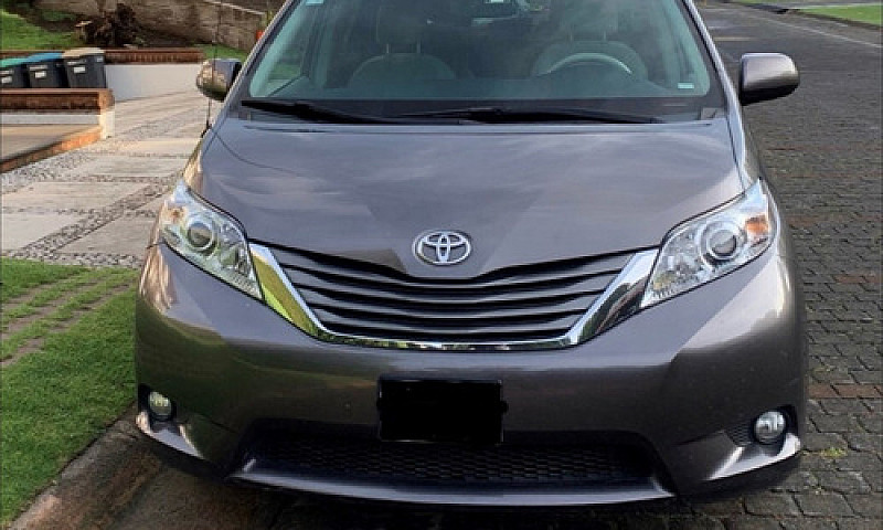 Toyota Sienna 3.5 Xl...