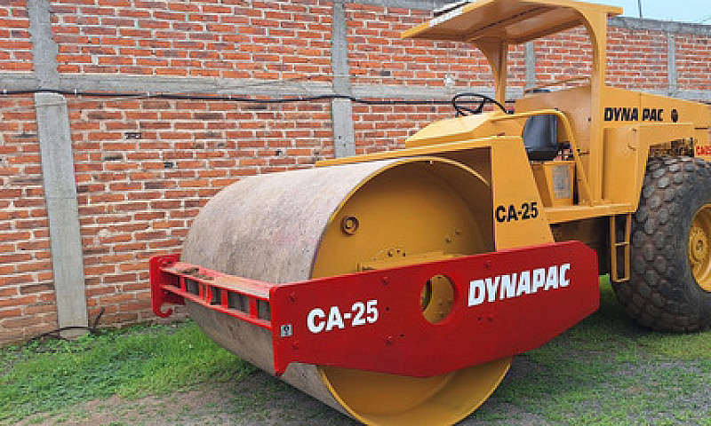Vibrocompactador Ca-...