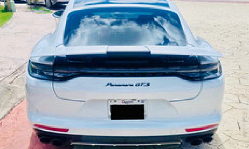 Porsche Panamera 3.0...