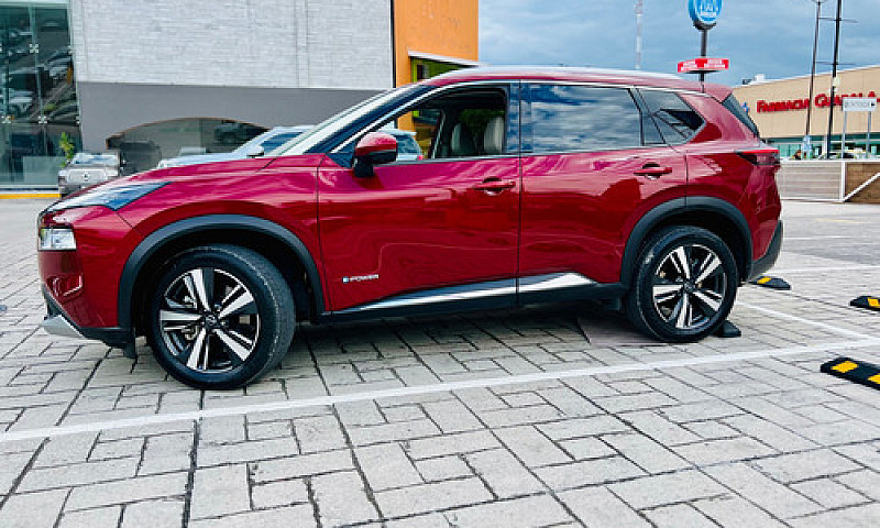 Nissan X-Trail 2.5 P...