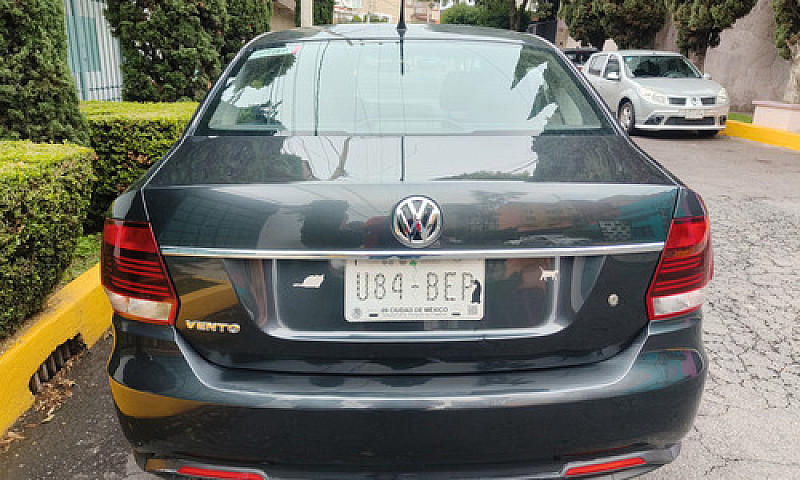 Volkswagen Vento 1.6...