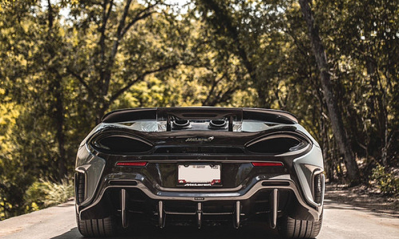 Mclaren 600Lt 3.8 Co...
