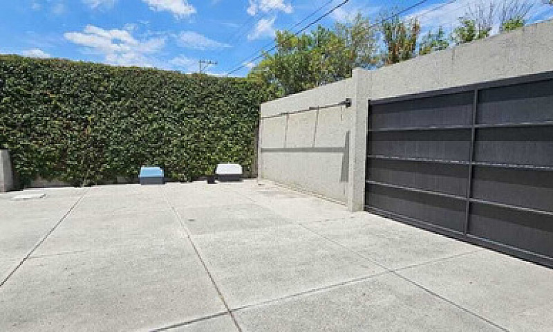 Casa En Venta Prader...
