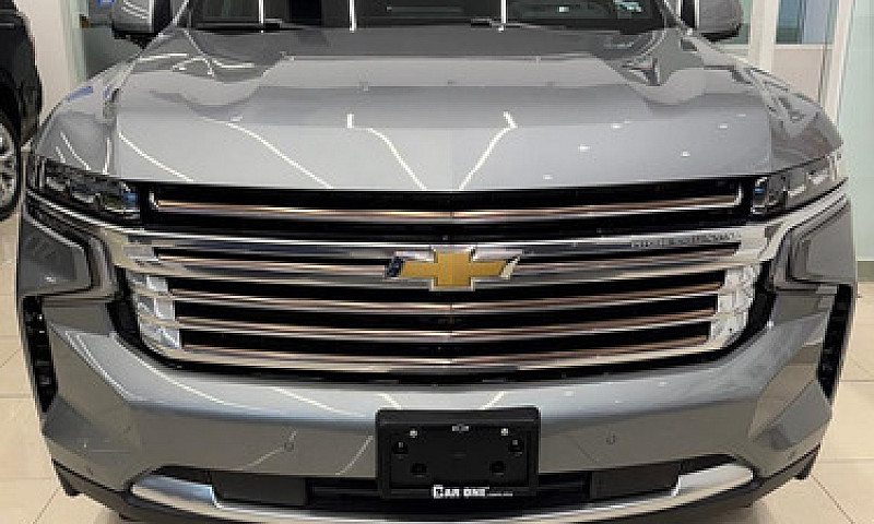 Chevrolet Suburban 6...