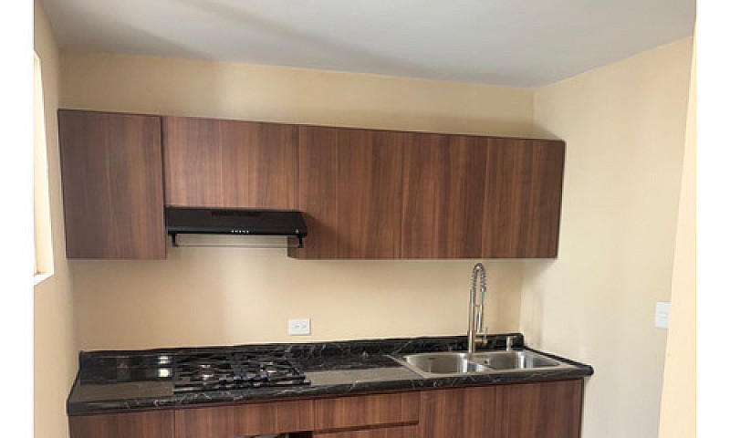 Condominio De 16 Cas...