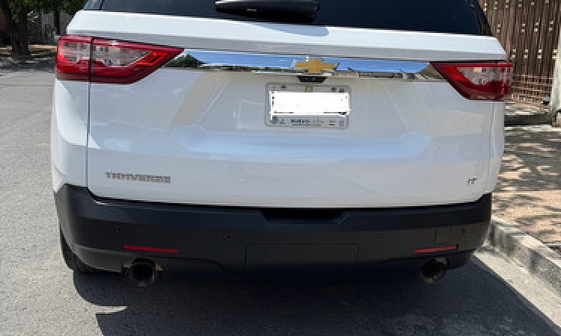 Chevrolet Traverse 3...
