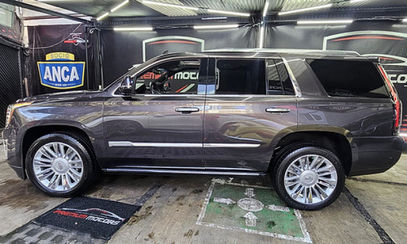 Cadillac Escalade 20...
