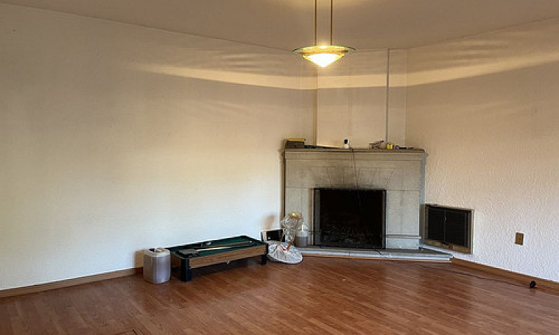 Casa En Venta En Lom...