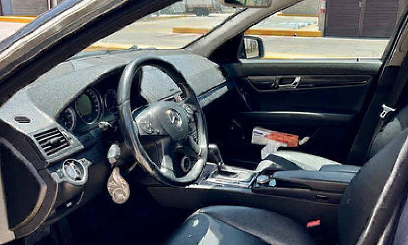 Mercedes-Benz Clase ...