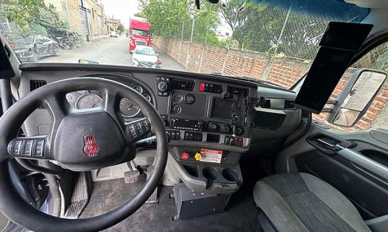 Kenworth T680 Cng 20...