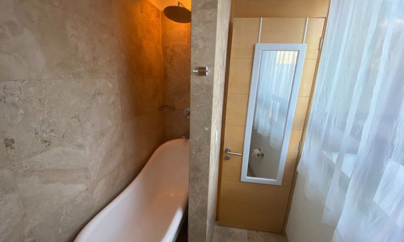 Tu Historia Comienza...