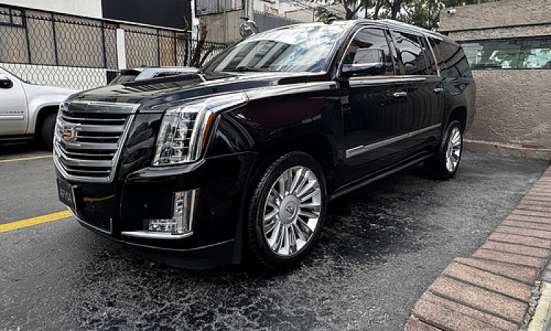 Cadillac Escalade Es...