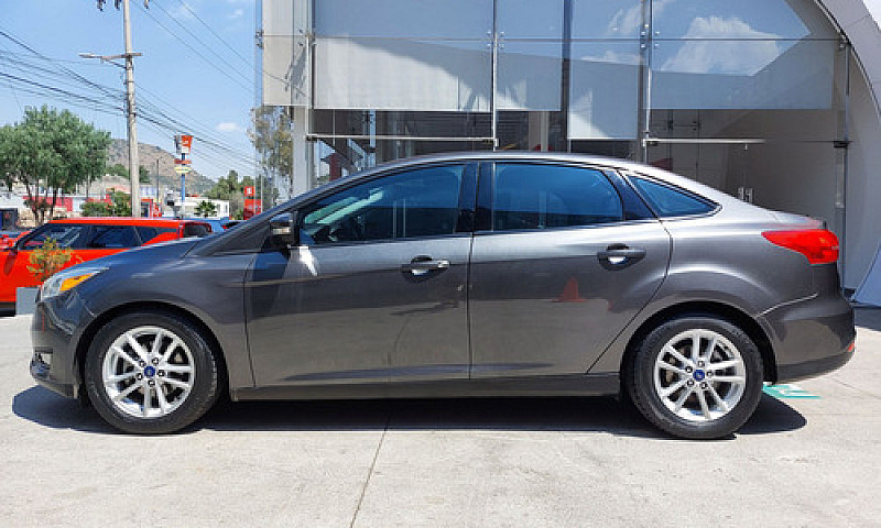 Ford Focus 2016 2.0 ...