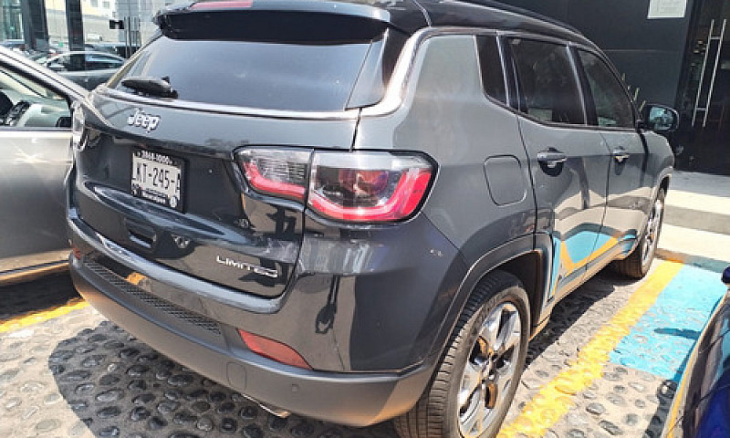 Jeep Compass 2.4 Lim...