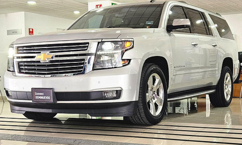 Chevrolet Suburban 5...