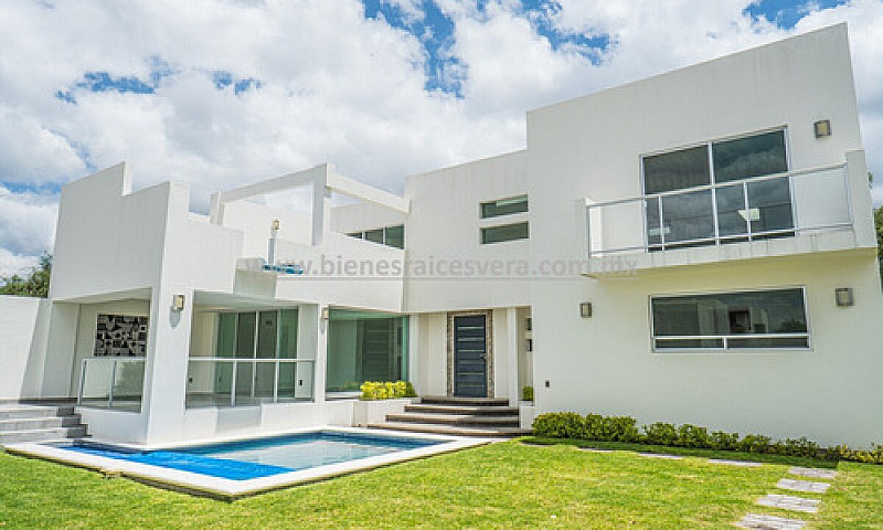 Casa En Venta En Teq...