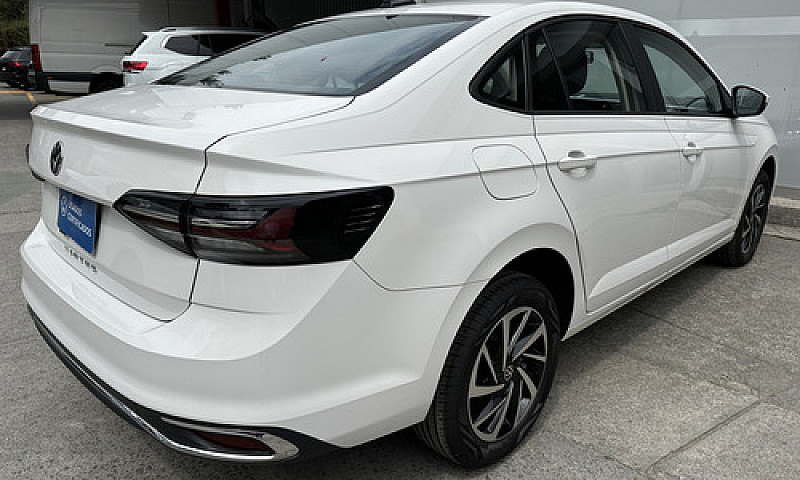 Volkswagen Virtus 1....