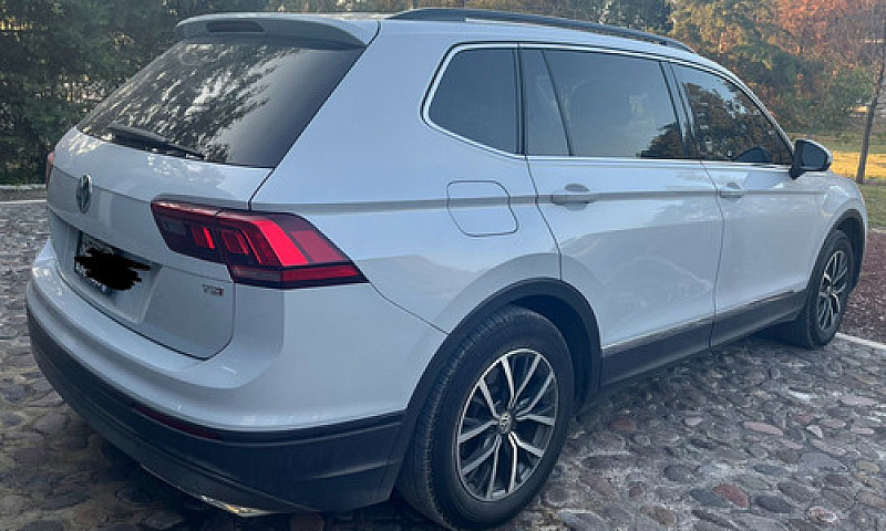 Volkswagen Tiguan 1....