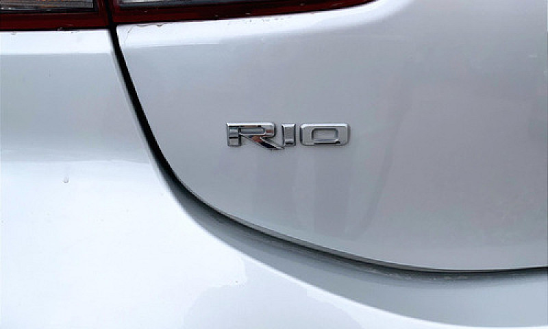 Kia Rio 2021...