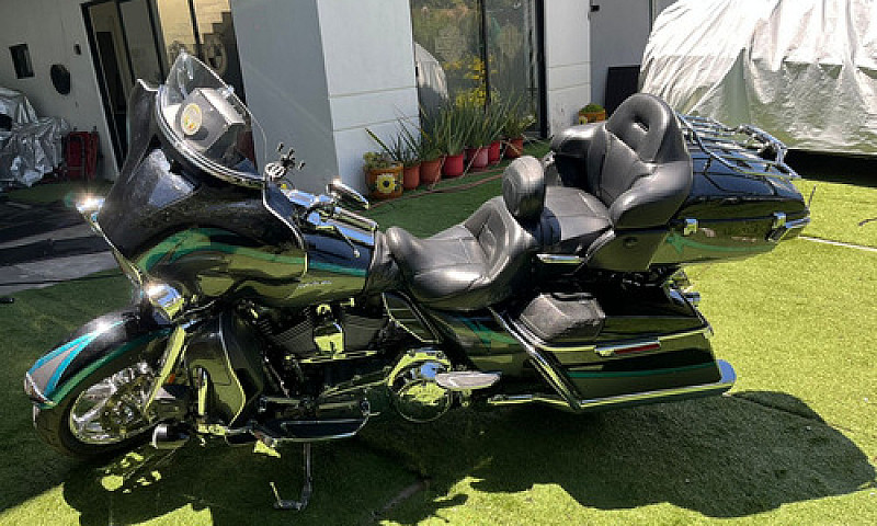 Cvo Electra Glide Ul...
