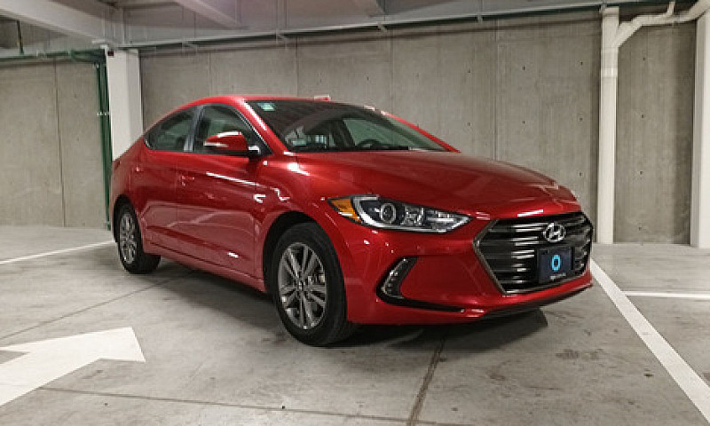 Hyundai Elantra 2018...